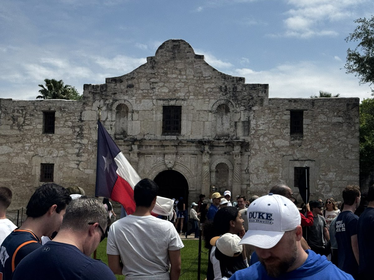 Jeremy (Main Street Magic) tweet media