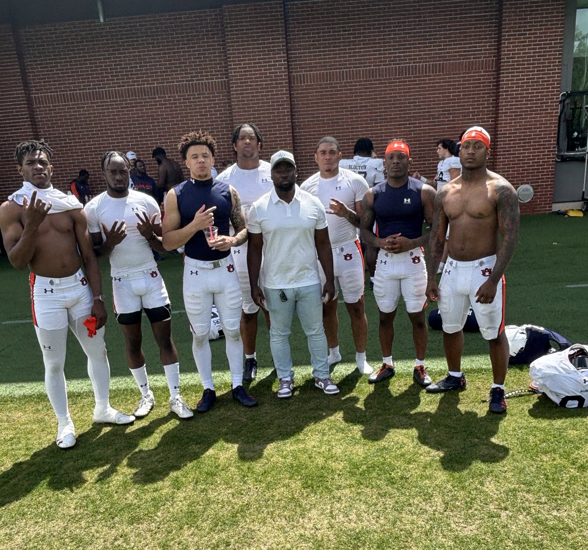 ALLGAS TRNGโข๏ธโฝ๏ธโฝ๏ธโฝ๏ธ (@allgastrng) on Twitter photo Appreciate the hospitality from <a href="/CoachHughFreeze/">Hugh Freeze</a> and staff. Just checking on a few of our guys at Auburn today. Reminds me of the mission. #ALLGASFREESCHOOL <a href="/ALLGASATHLETES/">ALLGAS ATHLETESโข๏ธ โฝ๏ธโฝ๏ธโฝ๏ธโฝ๏ธ</a> <a href="/WillRedmond_AU/">Will Redmond</a> Appreciate the hospitality from <a href="/CoachHughFreeze/">Hugh Freeze</a> and staff. Just checking on a few of our guys at Auburn today. Reminds me of the mission. #ALLGASFREESCHOOL <a href="/ALLGASATHLETES/">ALLGAS ATHLETESโข๏ธ โฝ๏ธโฝ๏ธโฝ๏ธโฝ๏ธ</a> <a href="/WillRedmond_AU/">Will Redmond</a>
