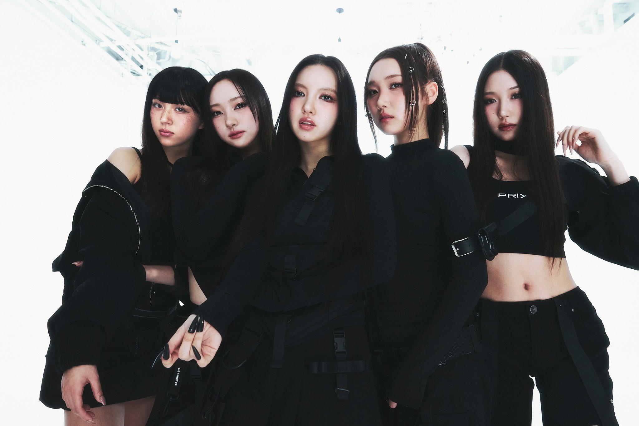 GnymPHiXMAApO-j?format=jpg&name=large