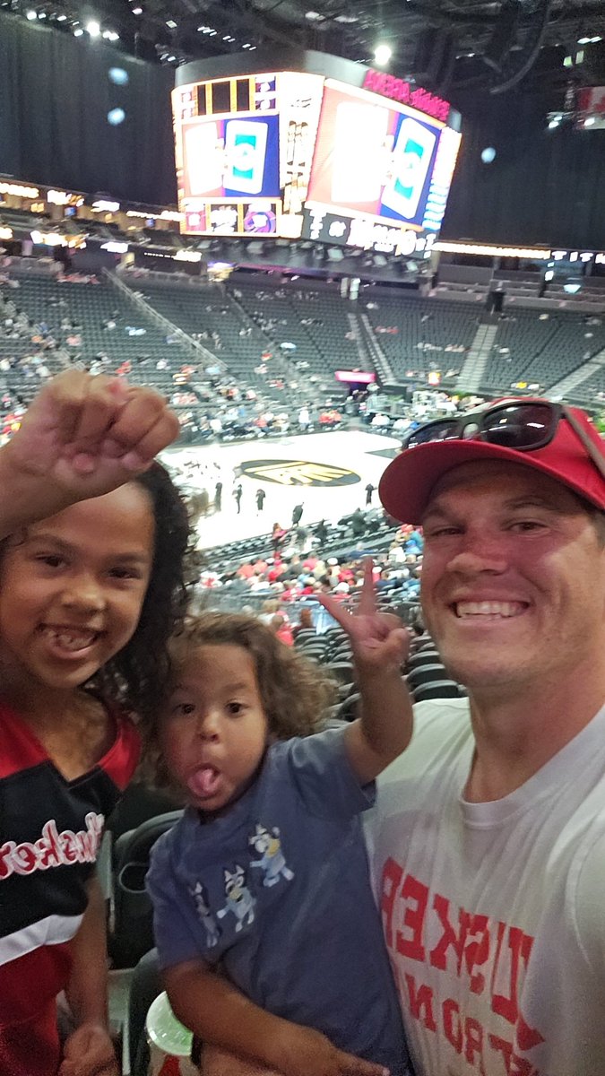 ANort36's tweet photo. Hope I'm doing @_willcompton @TaylorLewan77 @BussinWTB proud cheering on the boys with the family. https://t.co/ThyfBoeKWm