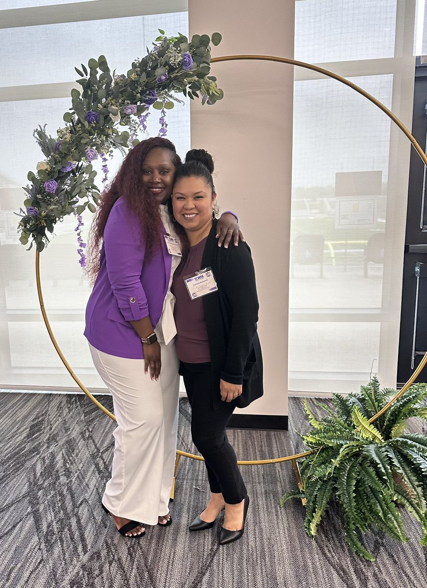 Gabby Avellaneda (@mrsgavellaneda) on Twitter photo Bold Leaders, Bold You! Great morning filling my <a href="/TomballISD/">Tomball ISD</a> <a href="/TISDRES/">Rosehill Elementary</a> principal cup alongside my amazing Assistant Principals at <a href="/R4TCWSE/">TCWSE Region 4</a> Spring Conference! Also ran into a childhood friend doing great things. ๐ ๐ ๐๐ฆ Bold Leaders, Bold You! Great morning filling my <a href="/TomballISD/">Tomball ISD</a> <a href="/TISDRES/">Rosehill Elementary</a> principal cup alongside my amazing Assistant Principals at <a href="/R4TCWSE/">TCWSE Region 4</a> Spring Conference! Also ran into a childhood friend doing great things. ๐ ๐ ๐๐ฆ