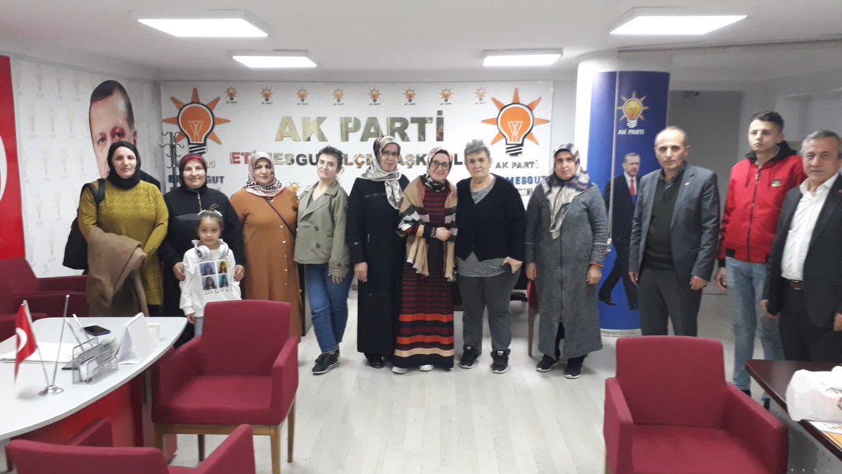 Kazımkarabekir Mahallesi komisyonu haftalık olağan toplantısını Mahalle Başkanımız Sn. Satılmış SARIKAYA başkanlığında , Teşkilat Uzmanımız Sn. <a href="/HayatiERSOY/">Hayati ERSOY</a> ‘un katılımlarıyla gerçekleştirmiştir.

Hayırlara vesile olsun.

<a href="/AkpartiAnkara/">AK Parti Ankara</a> 
<a href="/hakanhanozcan/">Hakan Han ÖZCAN 🇹🇷</a> 
<a href="/NihatN_Koroglu/">Nihat Necati KÖROĞLU 🇹🇷🇵🇸🇦🇿🇵🇰</a>
