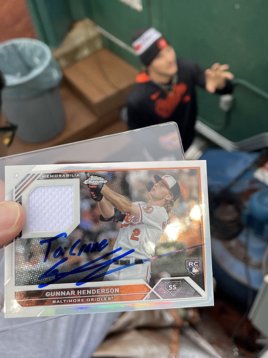 35KC_Sports's tweet image. Got Gunnar Henderson to sign my card before the game last night 🔥 #ToppsChrome #Refractor