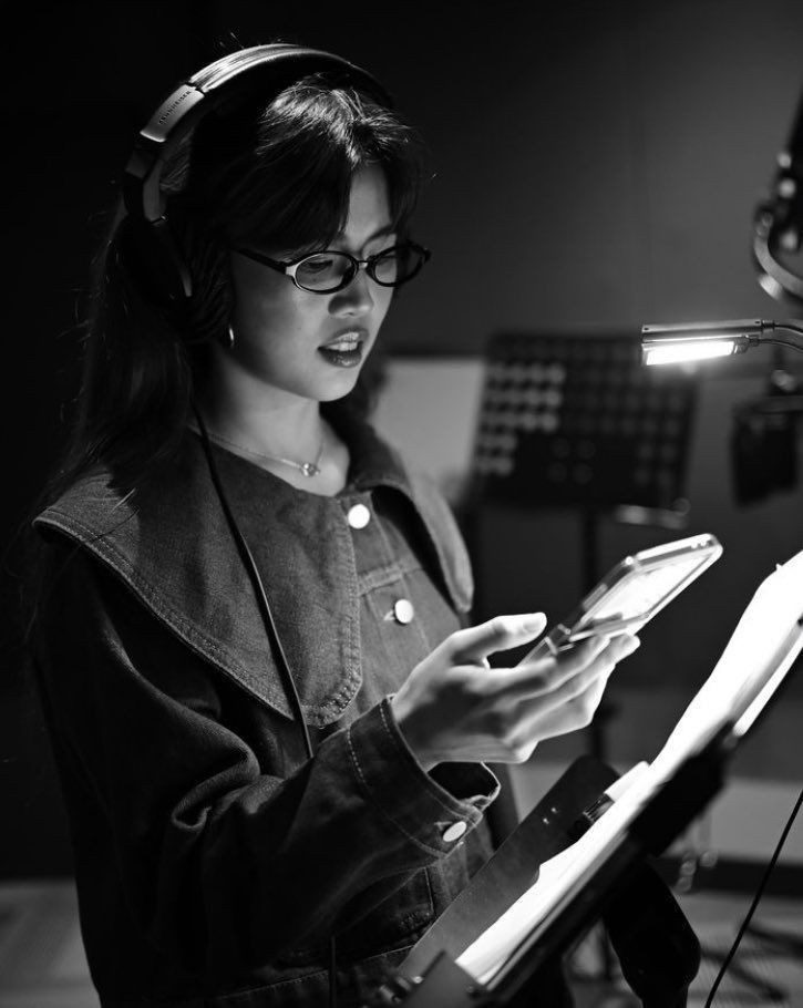 Coletchiiii's tweet photo. I'll write.                                        I'll sing. https://t.co/ZfeV6tKqqx
