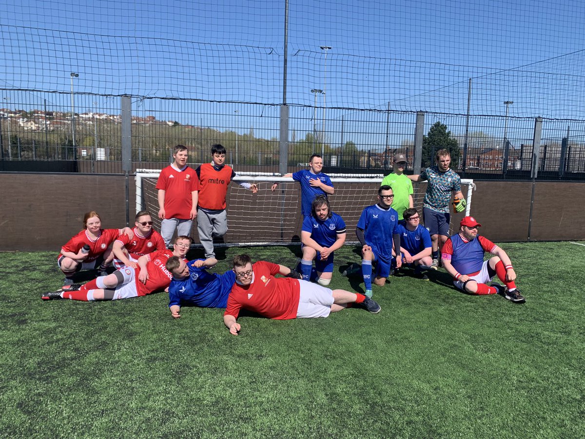 BristolDS1's tweet image. What a day! Thank you to @STFCfoundation and @EITC DS teams for coming to @ImperialSportsG for a friendly match. We were then a part of the @RobinsFound match day @ashtongatestad taking part in the pre match pitch parade and we then played a game on the pitch at half time 🙌🏼