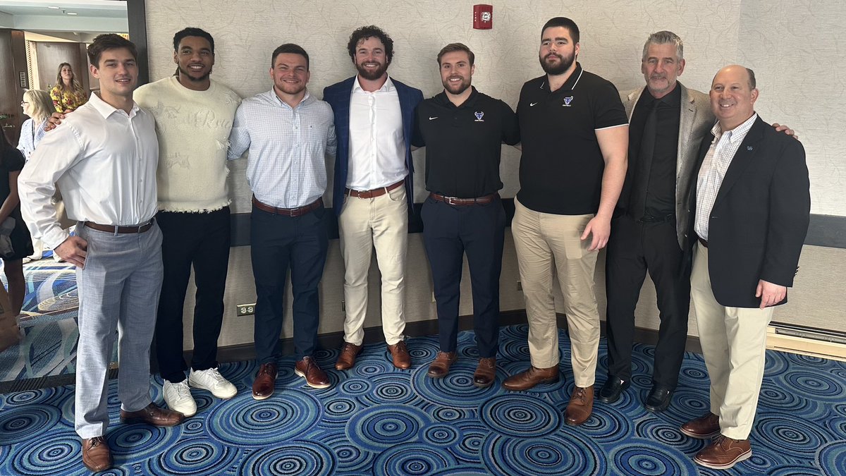 UB Football (@ubfootball) on Twitter photo Congrats to <a href="/ShaunDolac/">Shaun Dolac</a> for being recognized at the 21st Annual Call to Courage Awards Breakfast!
#UBhornsUP๐ค| #BullMarket๐ Congrats to <a href="/ShaunDolac/">Shaun Dolac</a> for being recognized at the 21st Annual Call to Courage Awards Breakfast!
#UBhornsUP๐ค| #BullMarket๐