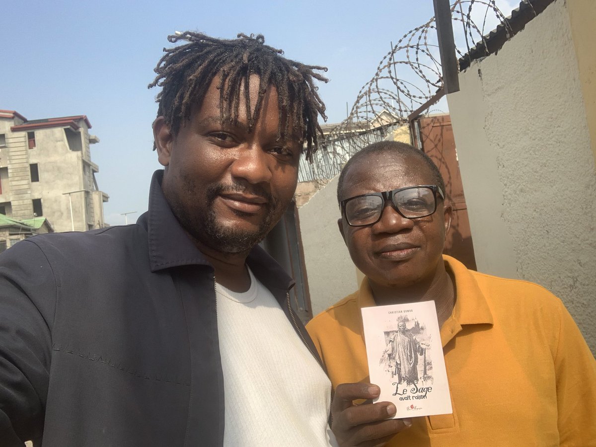 GomboChristian's tweet photo. Partout #Lesageavaitraison à seulement 1$. Eh oui 1$ seulement @LaeshRdc  @PresidentABO  @editionsmiezi  @Kash_TMK  @sahutiafrica  @actualitecd https://t.co/vRZoFLyPuv