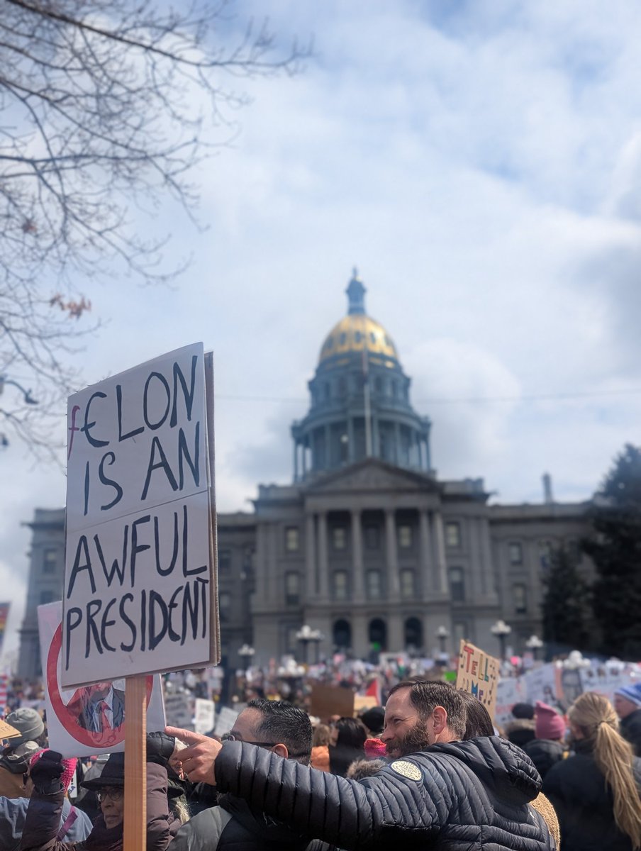 FightForAUnion's tweet photo. Gotta agree with Denver here. #HandsOff https://t.co/gSh6cjd3OM