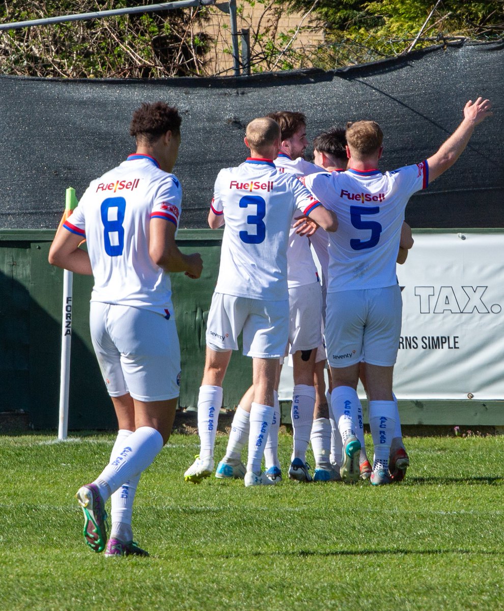 Shaunfrankham (@shaunfrankham) on Twitter photo Match action <a href="/AFCRD/">AFC Rushden & Diamonds</a> 3-1 <a href="/WorcesterCityFc/">Worcester City FC</a> <a href="/nathanburrows5/">nathan burrows</a> rises high to power home his header from <a href="/CLoGreeno/">Calvin Green</a> corner <a href="/NonLeagueCrowd/">Non League Crowds</a> <a href="/NonLeagueHQ1/">NonLeagueHQ</a> <a href="/NonLeagueMaps/">Non League Maps</a> <a href="/NonLeaguePaper/">The Non-League Paper</a> <a href="/NonLeagueVoice/">Non-League Voice</a> <a href="/NL_Bible/">Non League Bible</a> <a href="/Love_non_league/">LOVE NON-LEAGUE</a> <a href="/TheRealCase/">Jeremy Casey</a> <a href="/NorthernPremLge/">The Pitching In Northern Premier League</a> . Match action <a href="/AFCRD/">AFC Rushden & Diamonds</a> 3-1 <a href="/WorcesterCityFc/">Worcester City FC</a> <a href="/nathanburrows5/">nathan burrows</a> rises high to power home his header from <a href="/CLoGreeno/">Calvin Green</a> corner <a href="/NonLeagueCrowd/">Non League Crowds</a> <a href="/NonLeagueHQ1/">NonLeagueHQ</a> <a href="/NonLeagueMaps/">Non League Maps</a> <a href="/NonLeaguePaper/">The Non-League Paper</a> <a href="/NonLeagueVoice/">Non-League Voice</a> <a href="/NL_Bible/">Non League Bible</a> <a href="/Love_non_league/">LOVE NON-LEAGUE</a> <a href="/TheRealCase/">Jeremy Casey</a> <a href="/NorthernPremLge/">The Pitching In Northern Premier League</a> .