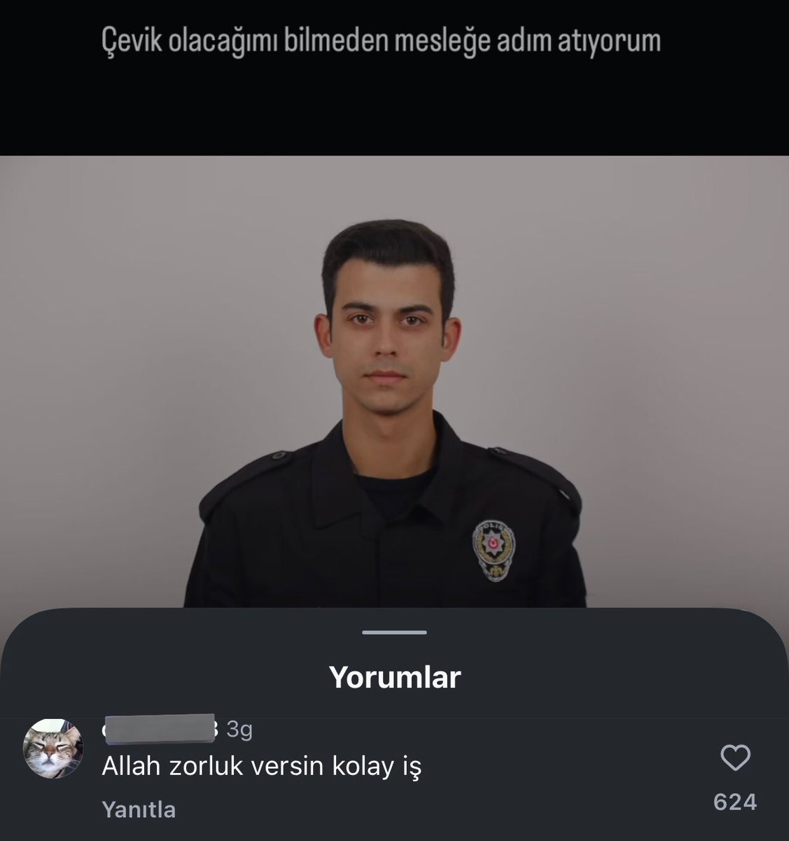 myownpencil's tweet photo. çevik kuvvete attığı yoruma bak aq birisi de marul emojisi koymuş KZKWKDJWJDJBDH https://t.co/3Ya53NVNbP