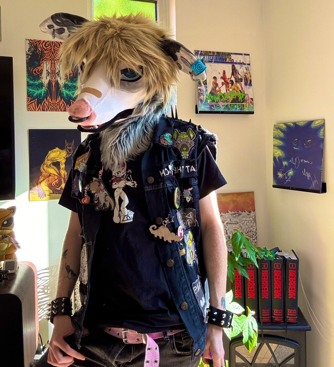 There’s SO much good music coming out recently, what are you all listening to right now? Any favs you cant stop playing? 🎶