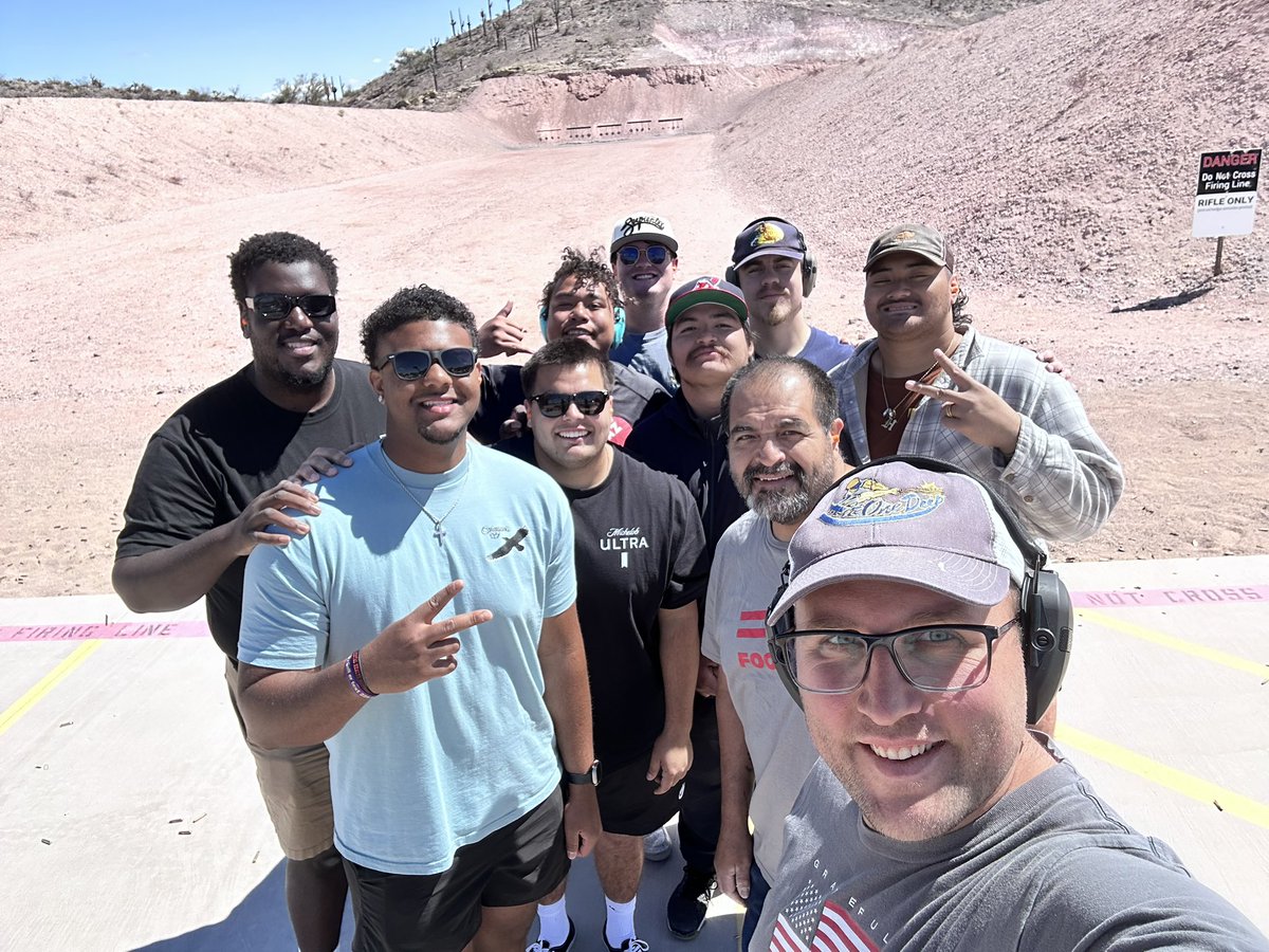 CoachBANelson's tweet image. Some “exercise” with #TheCrew this morning.