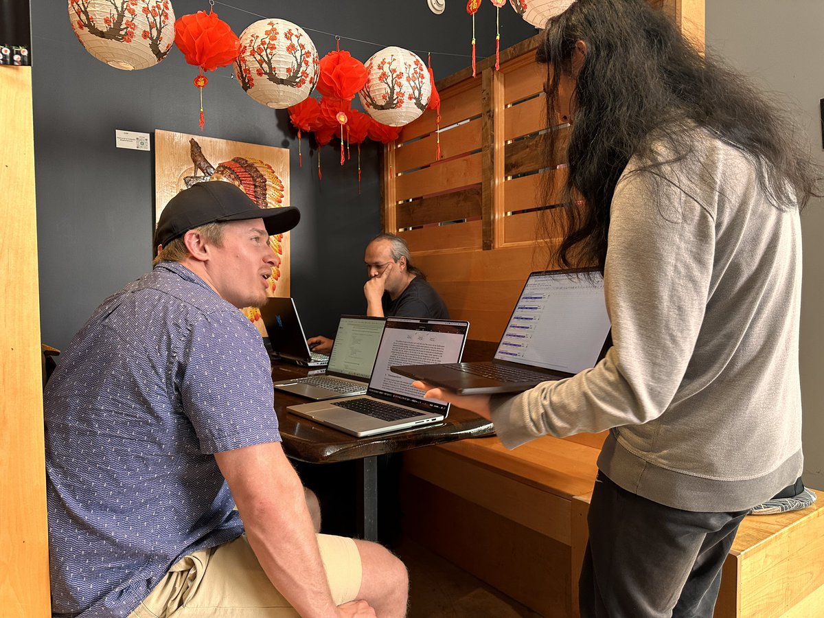 RealCoinGeek's tweet image. Teams are deep in the build phase here at the Texas BSV Hackathon — coding, collaborating, and chasing that $50K prize.

#BSVHackathon #BSV #AustinTexas #CoinGeek #BuildersInAction