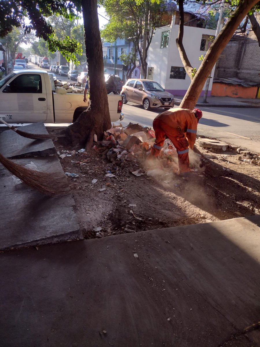 AlessandraRdlv's tweet image. Atendimos la petición de las y los vecinos, y estaremos al pendiente de este tema en todo momento. Su voz es nuestra prioridad.

#ElPoderEnTusManos