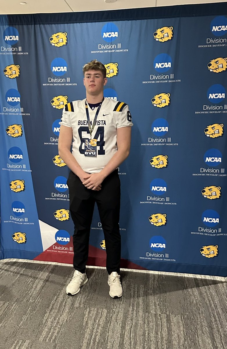SethReinhardt64's tweet photo. Thank you @CoachEHubbard and @CoachRethman for having me last Saturday at BVU! https://t.co/QPKEZmJFYY