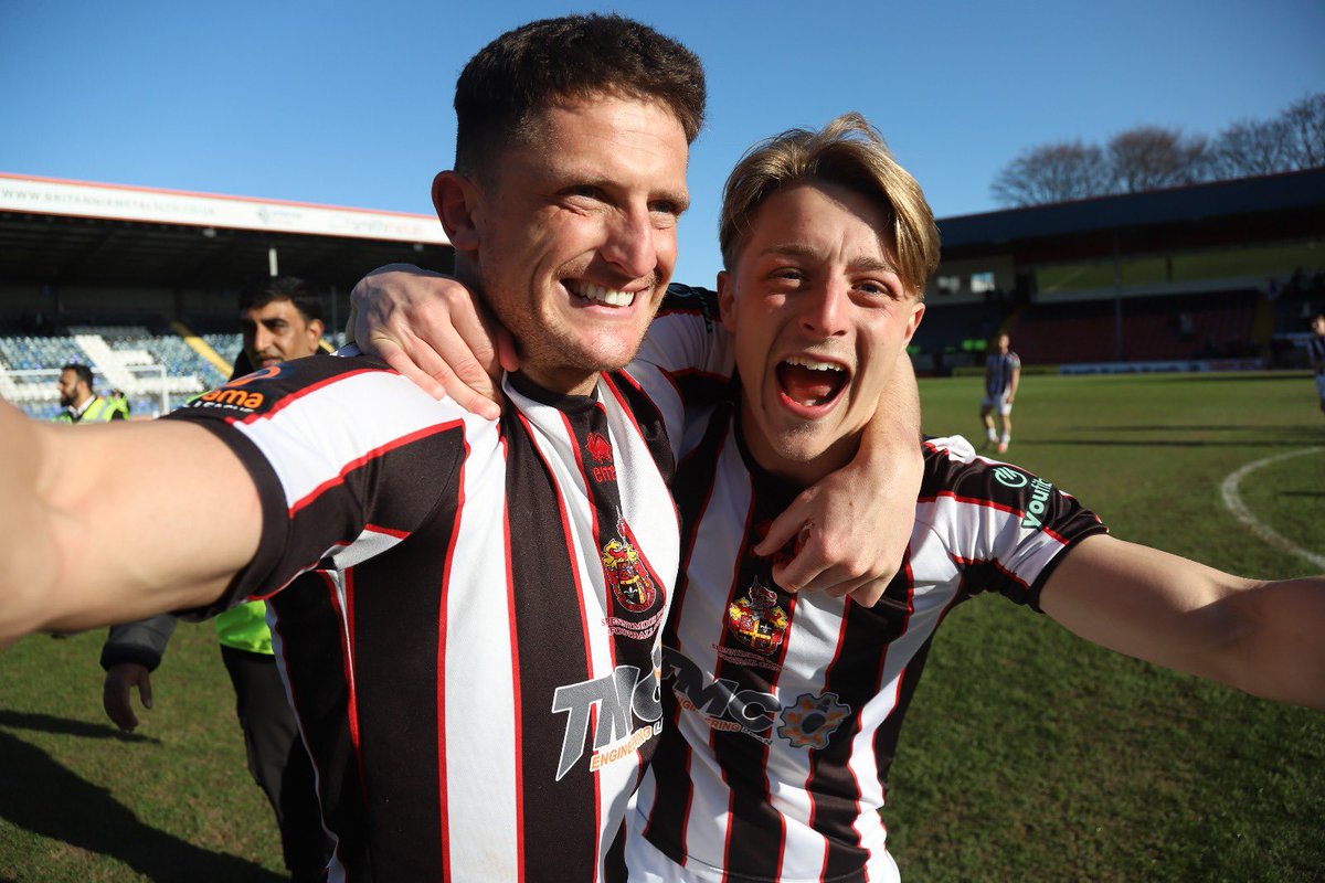 Congratulations to <a href="/SpennymoorTown/">Spennymoor Town FC</a> !!! <a href="/wembleystadium/">Wembley Stadium</a> awaits, Great Job by <a href="/Jayainsley7/">jason ainsley</a> and <a href="/5spike/">Graeme Lee</a> 👏 👏 👏