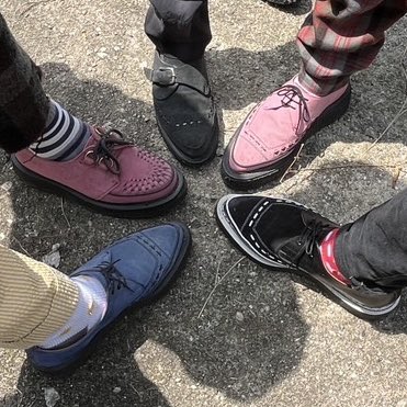 伝統のまち、有田で陶器市が4月29日から5月5日まで開催されます

陶器市最終日の5月5日は
親峰武堅の陶器市会場で
growing up Arita が開催されます

カズキ&amp;セラミクションズ、ライヴします！

こどもの日に
こどもの心を持ち続けるオジさんたちが
ライヴします！

入場無料！是非どうぞ！
#親峰武堅