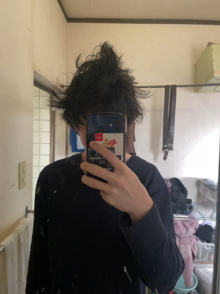 寝癖の者 tweet media