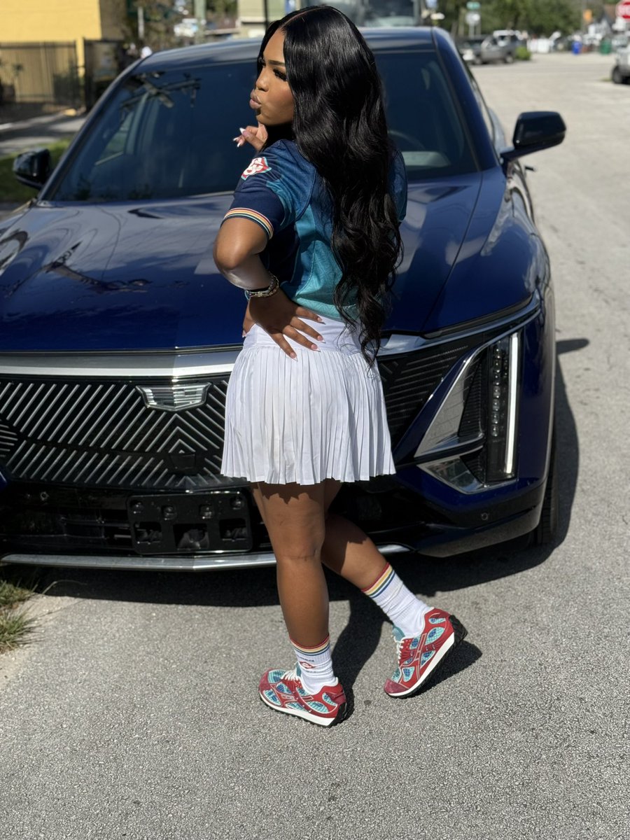 Jayydawgg21's tweet image. Lil sis 🫶🏽 #gradbash