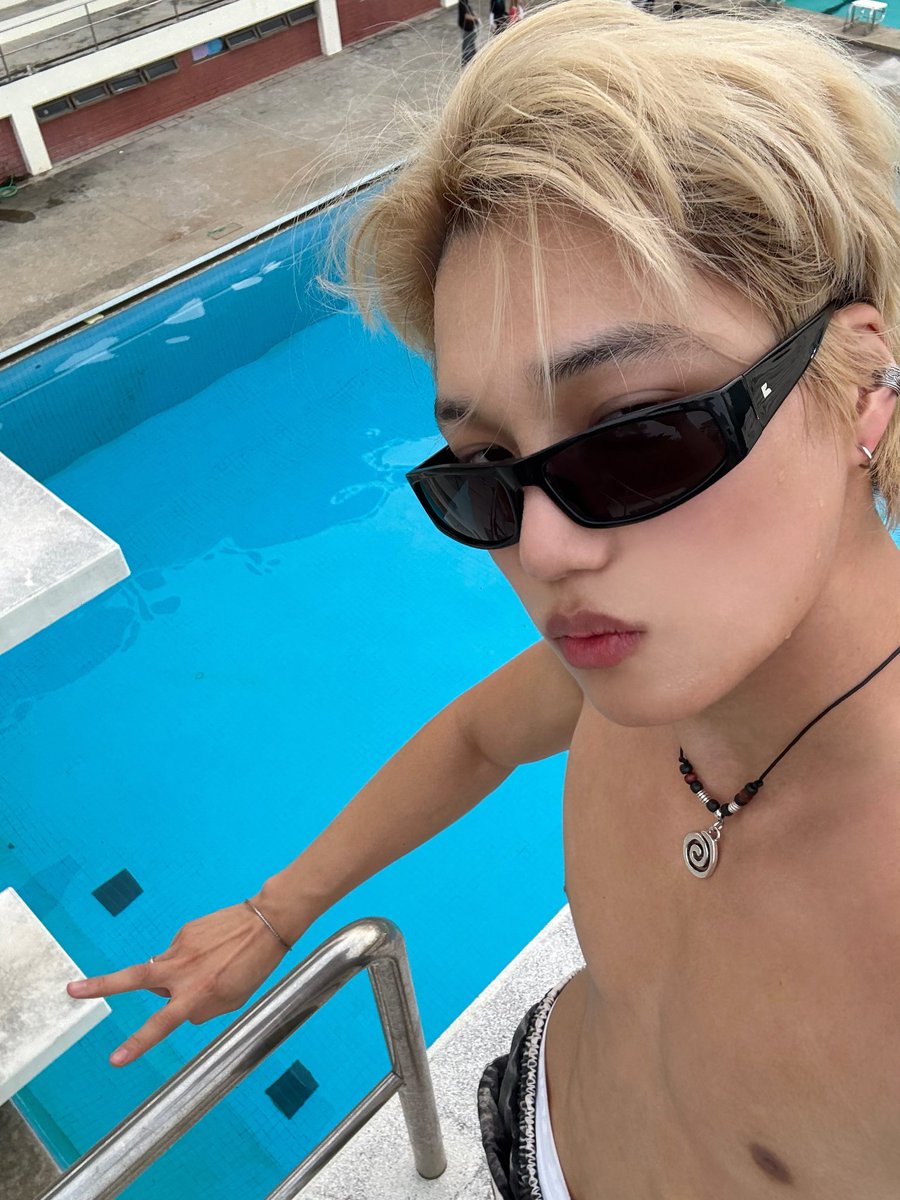 قبل از استخر رفتن                   بعد از استخر رفتن