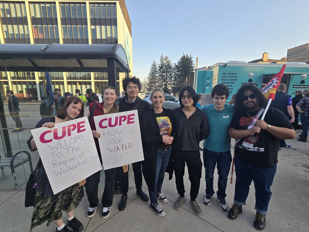 We are back!

Our committee members have been out with the <a href="/WLUNDP1961/">WLU NDP</a> to support the striking workers of CUPE 1656 and to protest the WCDSB trustees who are trying to push a motion to ban pride flags in schools.