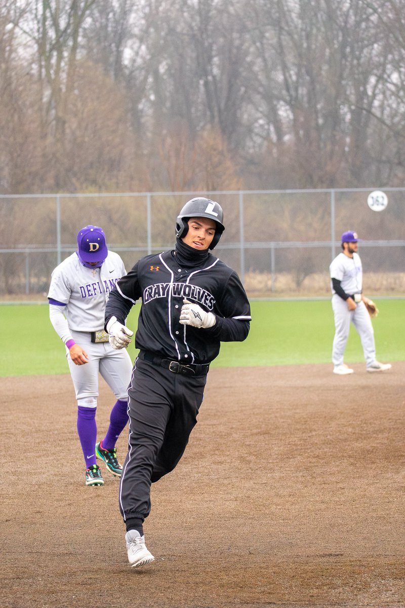 FUN was HAD 🥳🤪

(<a href="/BaseballLourdes/">Lourdes Baseball</a>)

#PawsUp 🐺