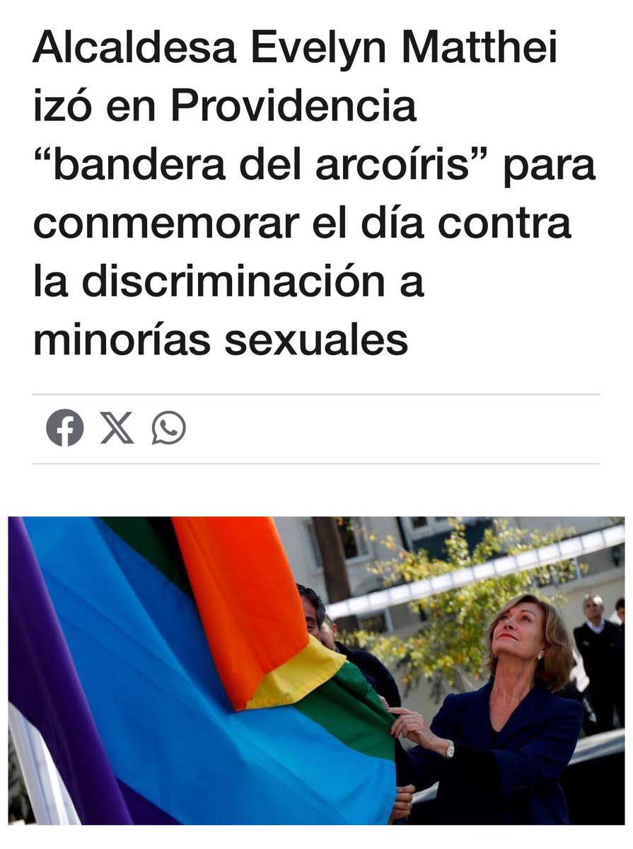 @TioConserva <a href="/chvnoticias/">CHV Noticias</a> <a href="/evelynmatthei/">Evelyn Matthei</a> Y esta foto de Matthei izando una bandera zurda también es fake 
#MattheiEsInvotable