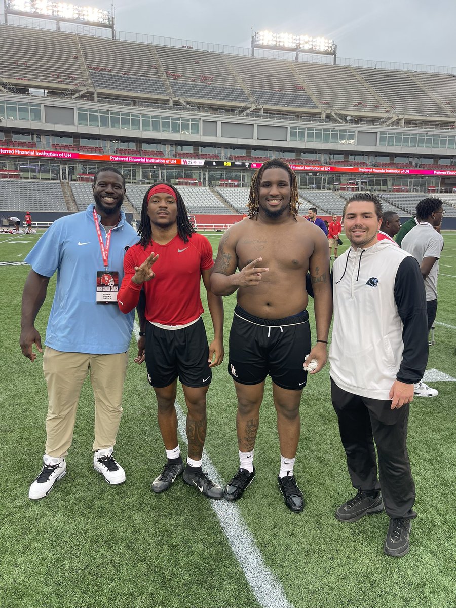 Coach Hicks (@coachdhicks) on Twitter photo Great time <a href="/UHCougarFB/">Houston Football</a> watching <a href="/PaetowFootball/">Paetow Football</a> compete! <a href="/kentrell_webb/">Kentrell Webb 🕸️</a> <a href="/MelloBrooks_/">Carmello Brooks</a> <a href="/CoachYorloff/">Coach Yorloff</a> #proud #ppnd Great time <a href="/UHCougarFB/">Houston Football</a> watching <a href="/PaetowFootball/">Paetow Football</a> compete! <a href="/kentrell_webb/">Kentrell Webb 🕸️</a> <a href="/MelloBrooks_/">Carmello Brooks</a> <a href="/CoachYorloff/">Coach Yorloff</a> #proud #ppnd