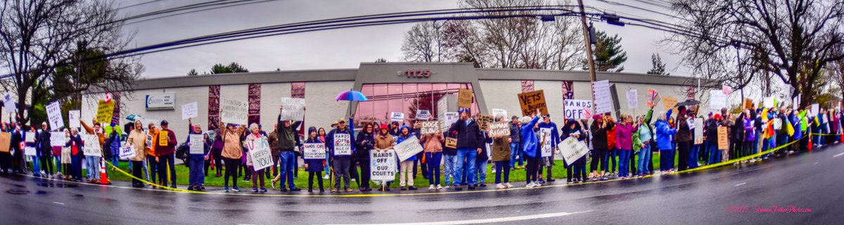 Donna Fisher (@donnafishermc) on Twitter photo Thousands hold #HandsOff rally in #LehighValley at office of @RepRyanMackenzie. PHOTOGALLERY at this link -> donnafisherphoto.com/gallery/Lehigh… #Pa07 @PaDems <a href="/LehighCoDems/">Lehigh County Dems</a> #PennsylvaniaHandsOff #StopTrump #StopElonMusk #SaveDemocracy #bethlehempa #SalisburyTwp donnafisherphoto.com Thousands hold #HandsOff rally in #LehighValley at office of @RepRyanMackenzie. PHOTOGALLERY at this link -> donnafisherphoto.com/gallery/Lehigh… #Pa07 @PaDems <a href="/LehighCoDems/">Lehigh County Dems</a> #PennsylvaniaHandsOff #StopTrump #StopElonMusk #SaveDemocracy #bethlehempa #SalisburyTwp donnafisherphoto.com