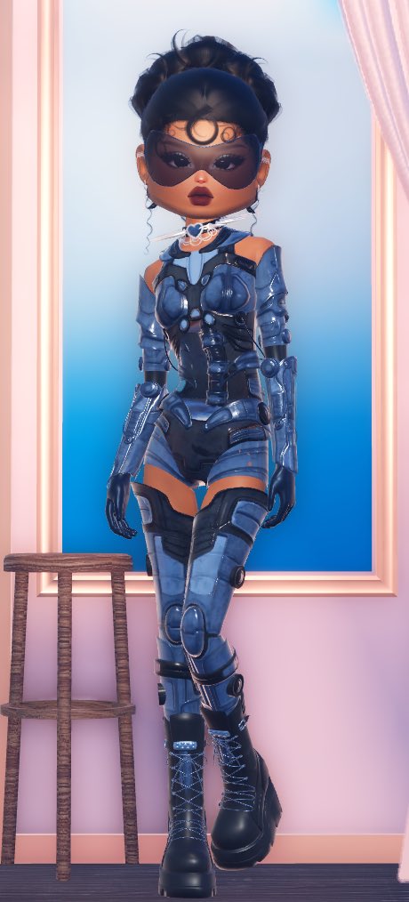 M0TOPRINCESS's tweet image. Tried styling robot set... modeled by me and concepts by heavenly 💕 #robloxdev