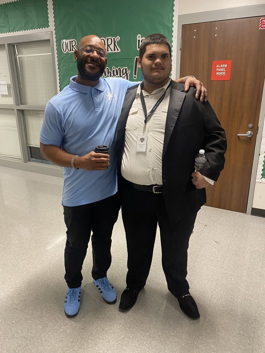 Nicole Savory-Sylvester (@thesavorymethod) on Twitter photo We are honored and beyond proud to be able to see our previous students thriving🥰<a href="/HamiltonMS1/">Alexander Hamilton MS HISD</a> <a href="/ForestBrookMS/">Forest Brook MS HISD</a> #HISDParentSummit #BetterTogether We are honored and beyond proud to be able to see our previous students thriving🥰<a href="/HamiltonMS1/">Alexander Hamilton MS HISD</a> <a href="/ForestBrookMS/">Forest Brook MS HISD</a> #HISDParentSummit #BetterTogether