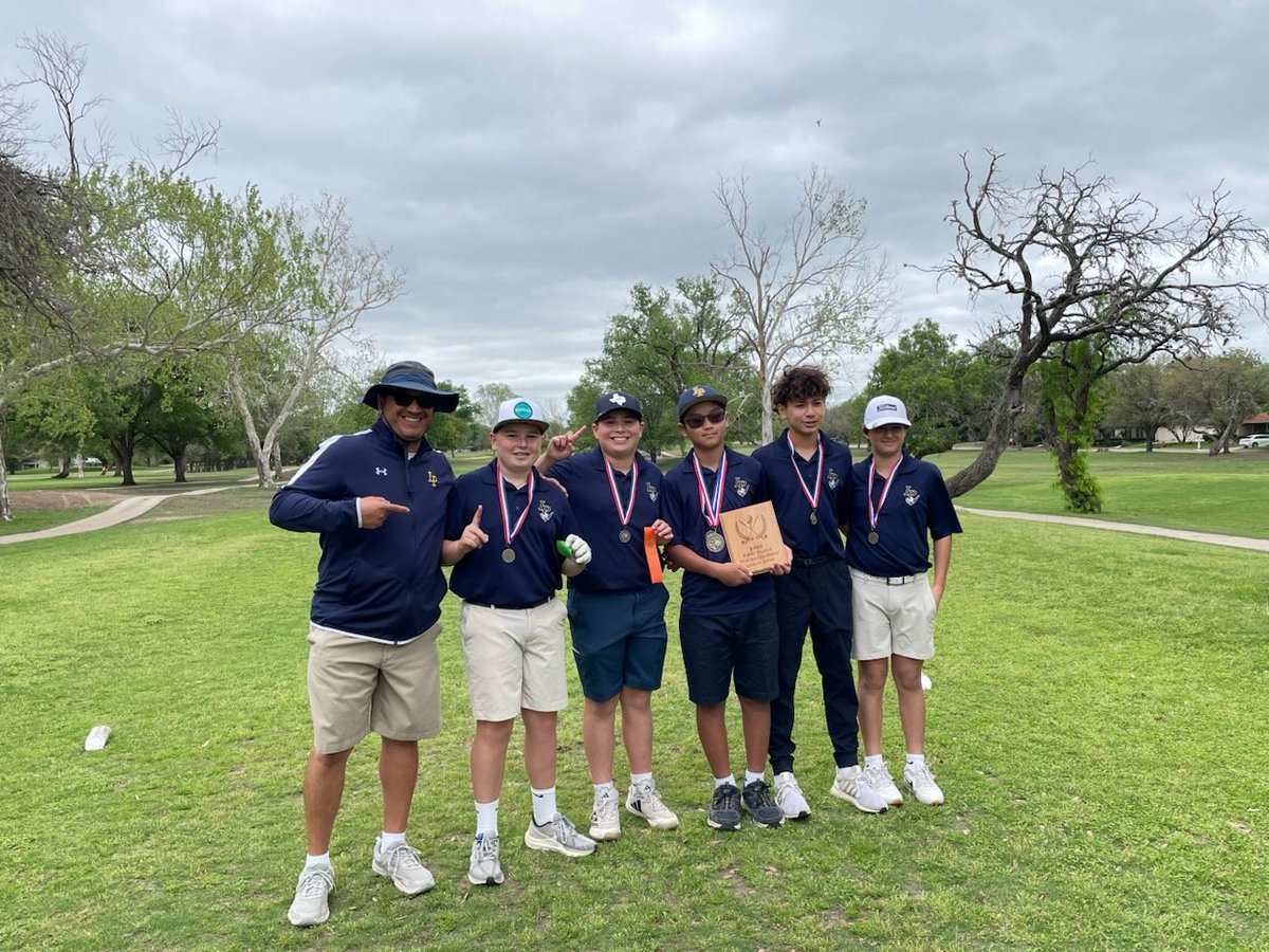 Congratulations to the Lopez Panthers 7th Grade Golf Team for winning the <a href="/NEISD/">North East ISD</a> Golf Tournament! Proud of our Panthers and their hard work throughout the season! #HUNTASONE <a href="/lopezneisd/">LopezLEADS</a> <a href="/NeisdAthletics/">NEISD ATHLETICS</a>