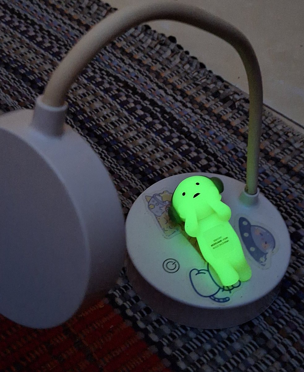 Wts//want to sell

Smiski hippers (SECRET)
💸 235k
📍brebes jateng