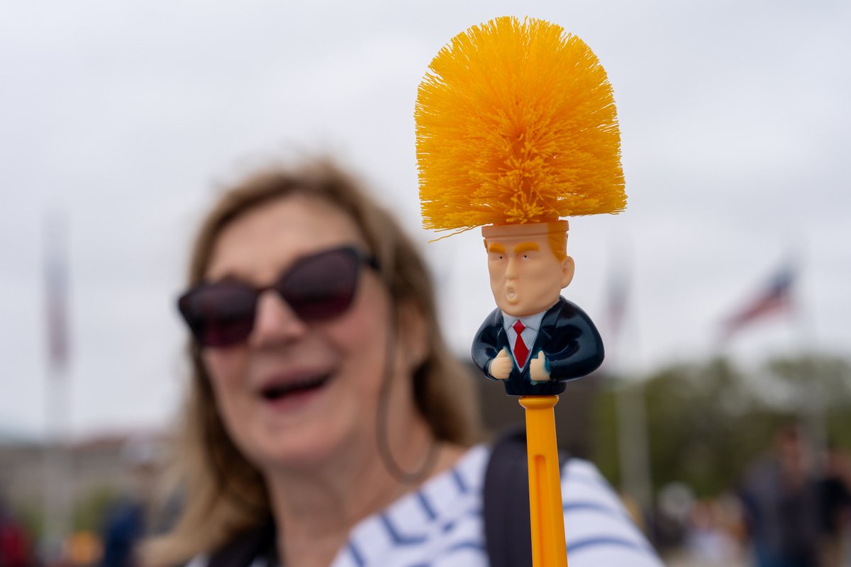 A few scenes from the DC Hands Off! event today