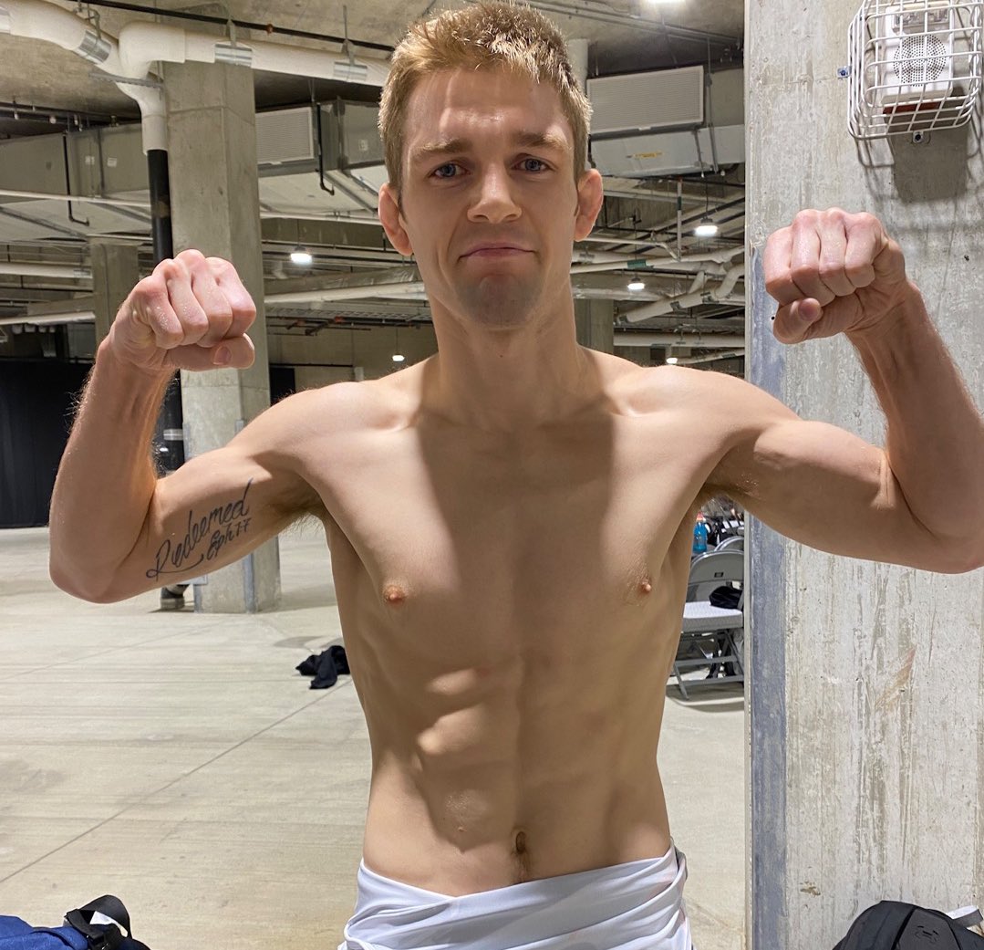 Let’s Talk About Weight Cutting

Weight cutting is one of the worst parts of our sport. I’ve been through it. I’ve done it. And I can honestly say, in hindsight, that it did more harm than good—physically, mentally, and technically.

Two weight cuts stand out in my career as