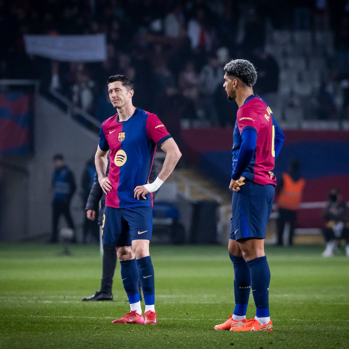 Lástima, culers. No es el resultado que queríamos, lo hemos intentado hasta el final. De todos modos, sumamos un punto tras el desgaste de las semis de Copa y ampliamos la distancia con nuestros perseguidores. A recuperar fuerzas y os esperamos el miércoles contra el Dortmund.