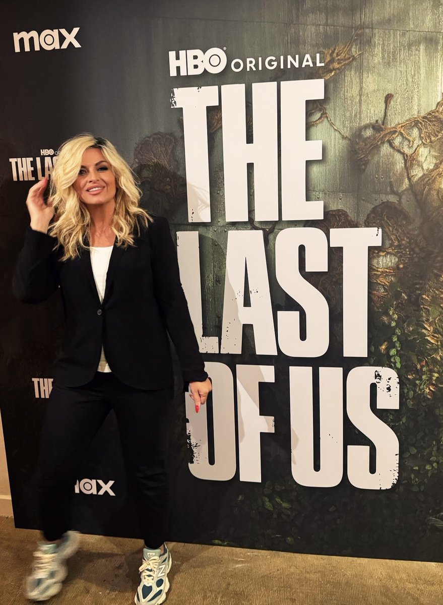 Heerlijke wereldpremière ‘The Last Of Us’ in Parijs vanavond! ❤️ #TheLastOfUs #HBO #Ellie