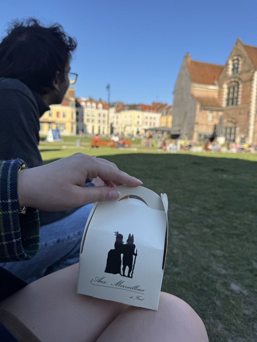 _cabinsix_'s tweet photo. Mese n. 2 a Lille looked like this https://t.co/kbpVwbngiE