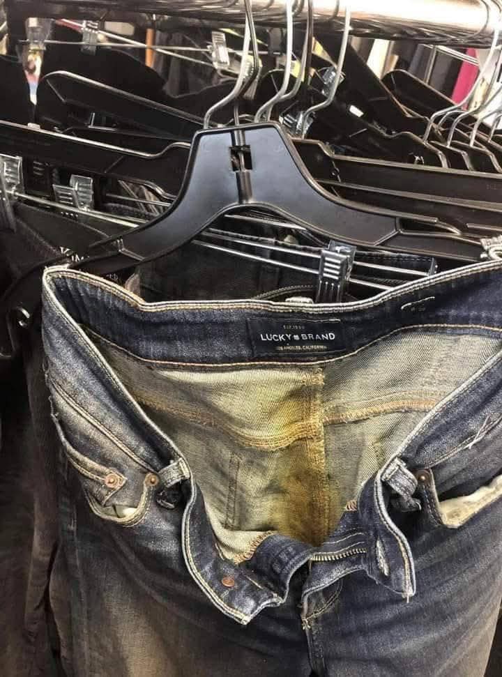 Bon
Le shopping de seconde main ....

C'est pas que la main ....