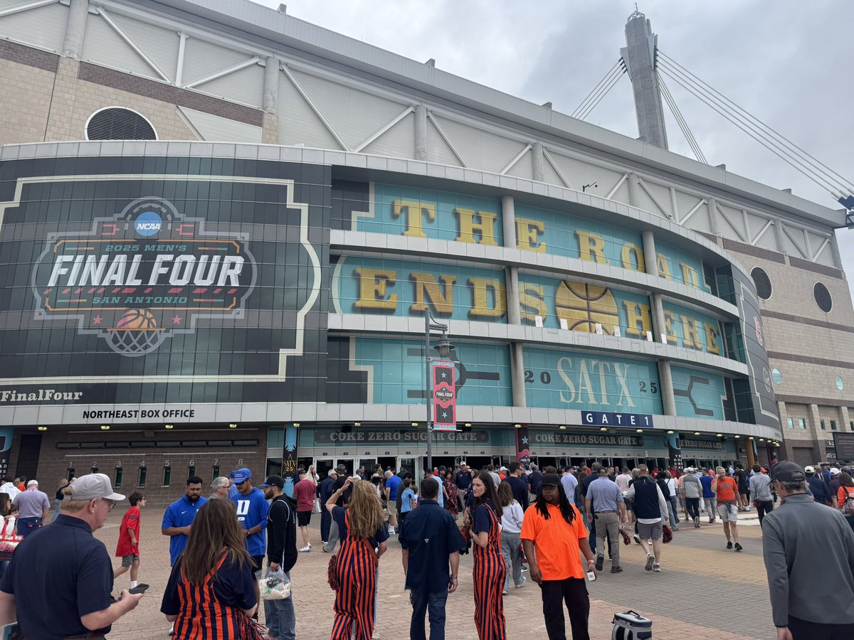 Ball Time!! #FinalFour