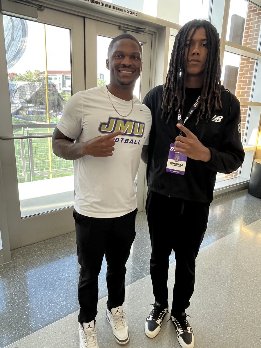 Shawn Church Jr (@jumpmanchurch) on Twitter photo Appreciate JMU for having me on campus !! I had a great time visiting up in Harrisonburg ! #Dukes <a href="/EddieWhitley37/">Eddie Whitley</a> <a href="/CoachBobChesney/">Robert Chesney</a> <a href="/JMUFBRecruiting/">JMU Football Recruiting</a> <a href="/JMUFootball/">JMU Football</a> <a href="/CoachSamDaniels/">Sam Daniels</a> Appreciate JMU for having me on campus !! I had a great time visiting up in Harrisonburg ! #Dukes <a href="/EddieWhitley37/">Eddie Whitley</a> <a href="/CoachBobChesney/">Robert Chesney</a> <a href="/JMUFBRecruiting/">JMU Football Recruiting</a> <a href="/JMUFootball/">JMU Football</a> <a href="/CoachSamDaniels/">Sam Daniels</a>