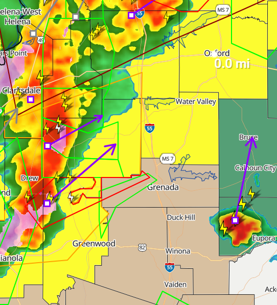 RebAlert's tweet image. Everyone stay alert; we have some rough weather approaching the Oxford area