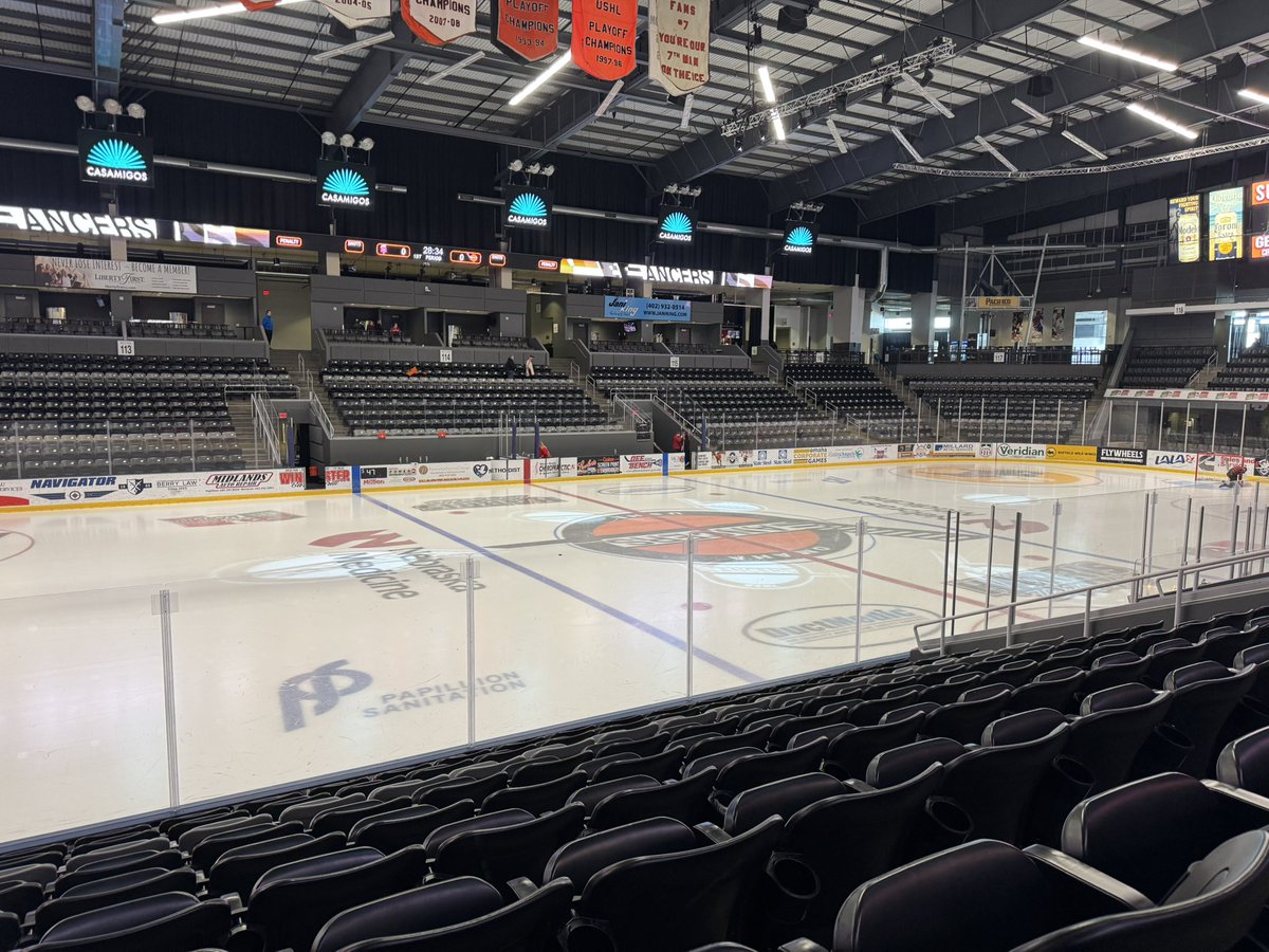 Saints vs Lancers

Last road game of the season. Saints trying to keep pace near the top of a crowded Eastern Conference. It is Gaudreau Memorial Night in Omaha.

On Eagle 102.3 and FloHockey at 5:45.

#Fighting15 #HalosHigh
