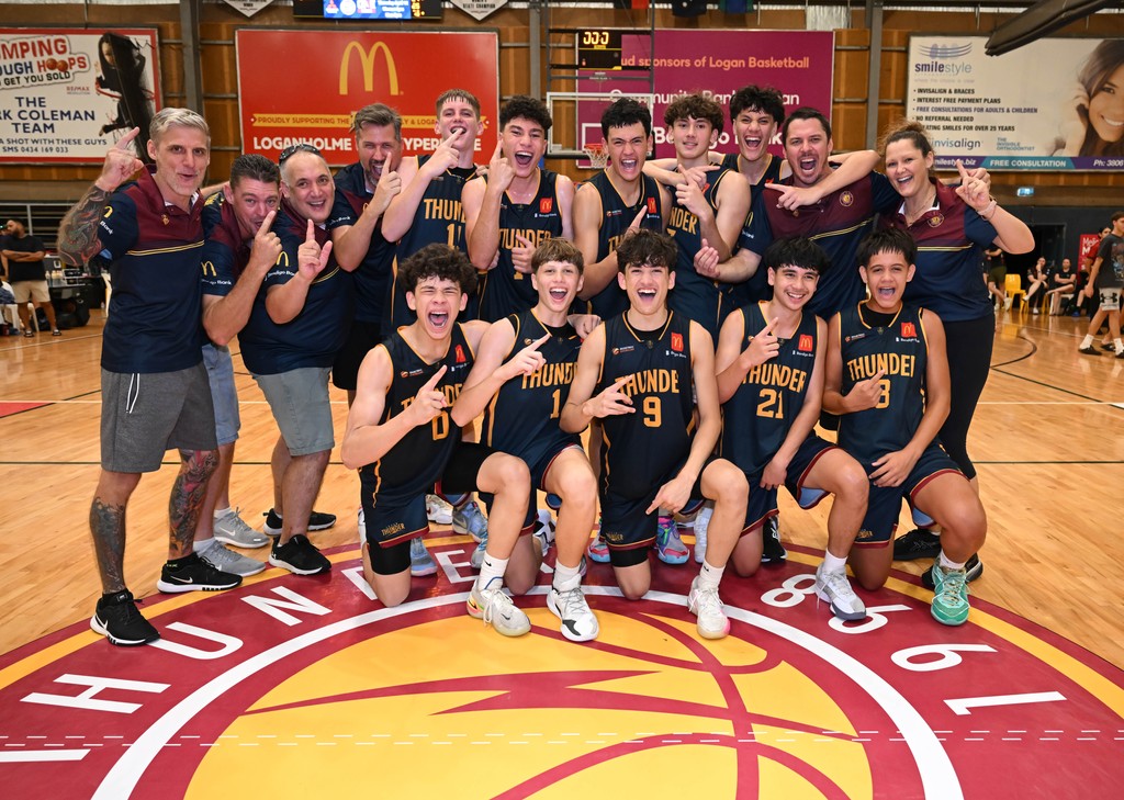 Basketball Queensland (@basketballqld) on Twitter photo ๐จ๐ญ๐ฒ ๐๐ผ๐๐ ๐ฆ๐๐ฎ๐๐ฒ ๐๐ต๐ฎ๐บ๐ฝ๐ ๐ต๐ฎ๐๐ฒ ๐ฏ๐ฒ๐ด๐๐ป! ๐ฅ
We are officially underway at the 2025 Under 16 Boys State Championships! The tournament has tipped off from various venues across the City of Logan this morning ๐
๐ bit.ly/U16BSC ๐จ๐ญ๐ฒ ๐๐ผ๐๐ ๐ฆ๐๐ฎ๐๐ฒ ๐๐ต๐ฎ๐บ๐ฝ๐ ๐ต๐ฎ๐๐ฒ ๐ฏ๐ฒ๐ด๐๐ป! ๐ฅ
We are officially underway at the 2025 Under 16 Boys State Championships! The tournament has tipped off from various venues across the City of Logan this morning ๐
๐ bit.ly/U16BSC