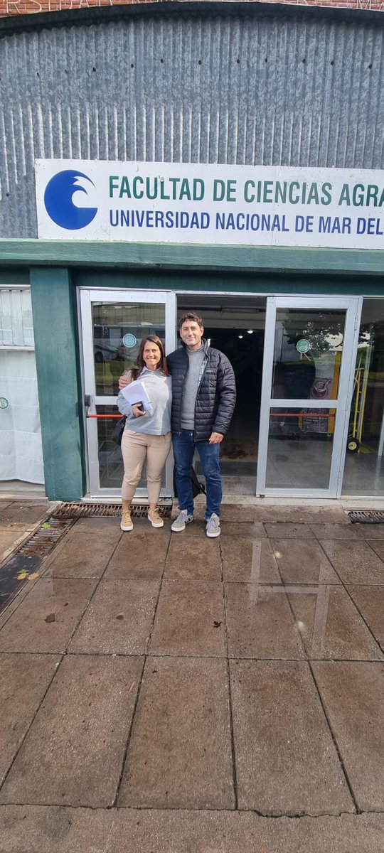 Msc Terminado! El jueves pude defender mi tesis de maestría en la FCA de Balcarce, gracias al soporte de los maestros de Paty Diez de Ulzurrun y <a href="/maryanniccari/">Marcos Yanniccari</a> como directores. Encima, con jurado de lujo: Paco Bedmar, <a href="/AnaAnaventu/">Ana Venturino</a> y <a href="/GigonRamon/">Ramon Gigon</a>. Gracias a todos x el aguante!!!