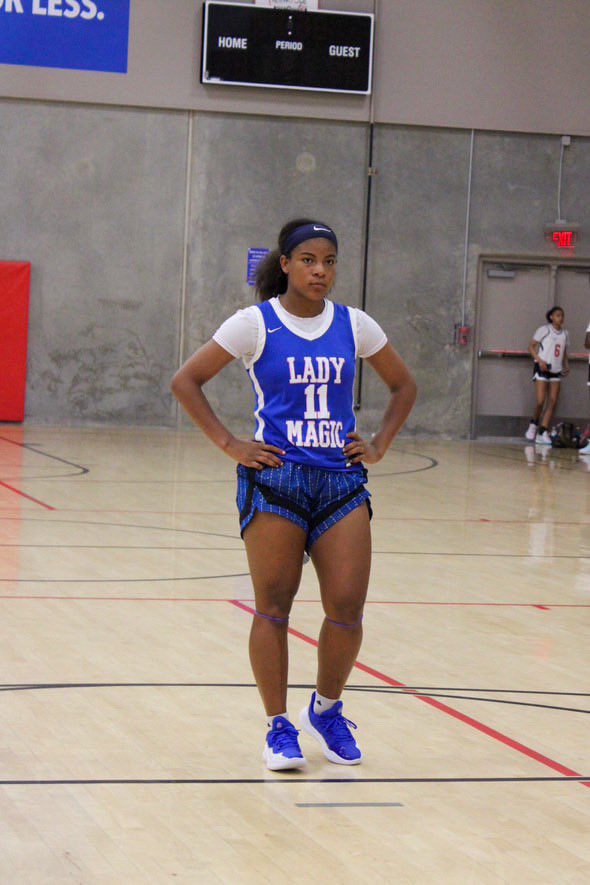 Amiyah_d23's tweet photo. Flicks from last weekends tournament!! 🏀 @PBRhoops https://t.co/mZ5Y0vP1Yt