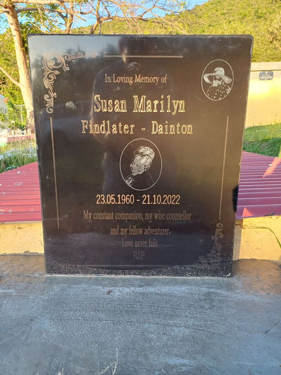 BernieDainton's tweet image. Today, we finally got around to placing a headstone on my wife's grave, only 2½ yrs after she died.