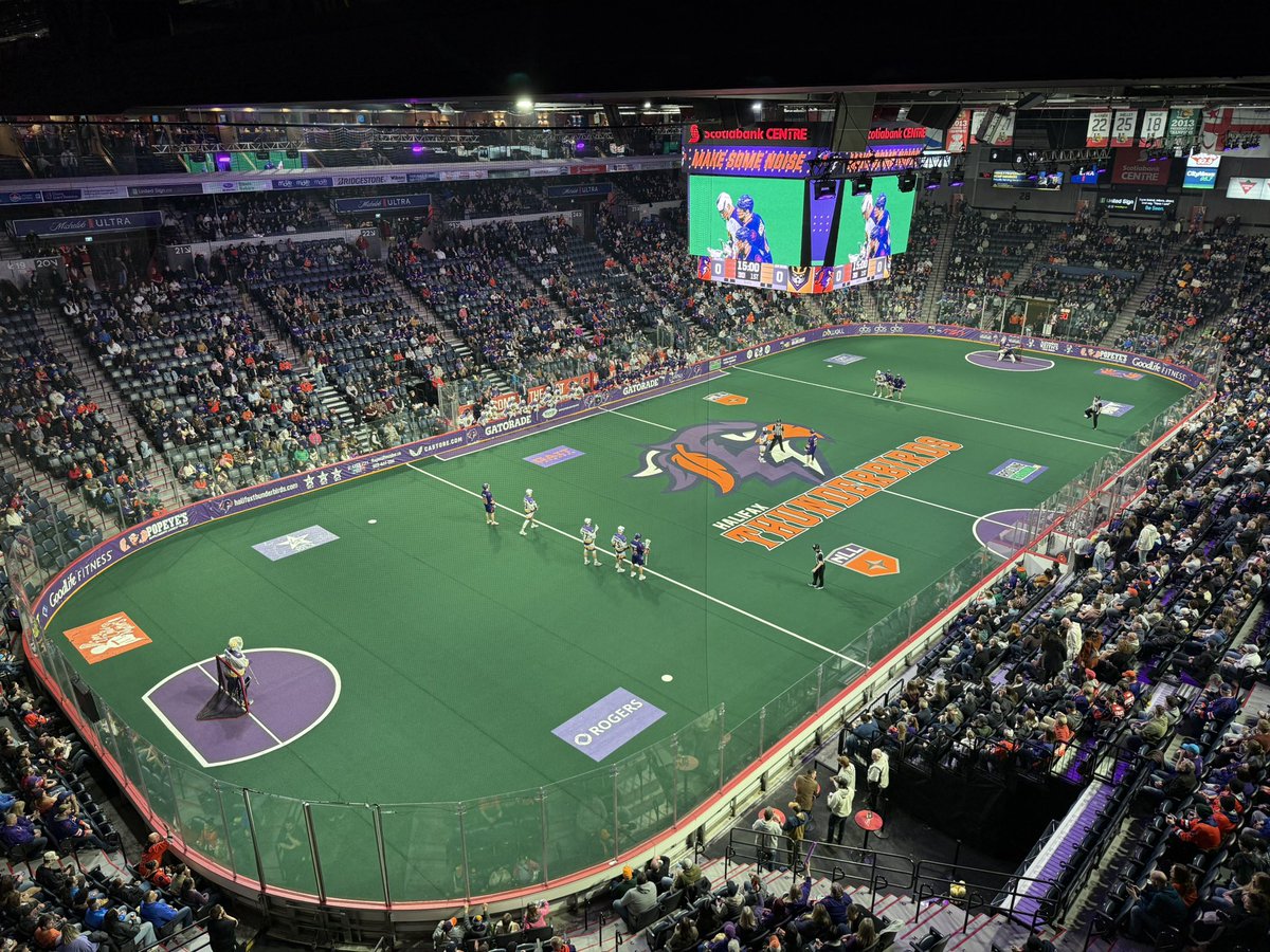 Sean Walsh (@seancwalsh) on Twitter photo HALF: <a href="/HFXThunderbirds/">Halifax Thunderbirds</a> 9
<a href="/SealsLax/">San Diego Seals</a> 7
Randy Staats with 4g, 2a
2 goals each for Wes Berg & Zach Currier HALF: <a href="/HFXThunderbirds/">Halifax Thunderbirds</a> 9
<a href="/SealsLax/">San Diego Seals</a> 7
Randy Staats with 4g, 2a
2 goals each for Wes Berg & Zach Currier