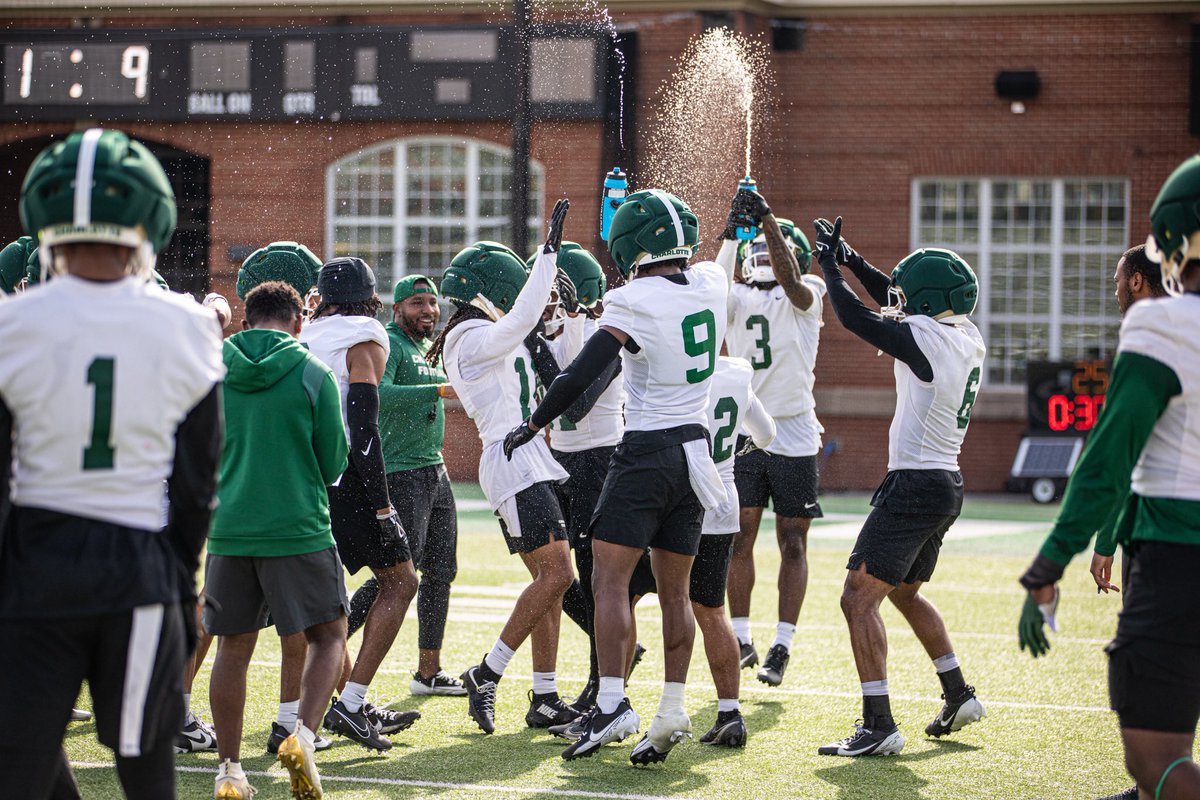 Spring Ball in The Queen City ! Come See Us <a href="/CharlotteFTBL/">Charlotte Football</a> #GoldStandard🔨