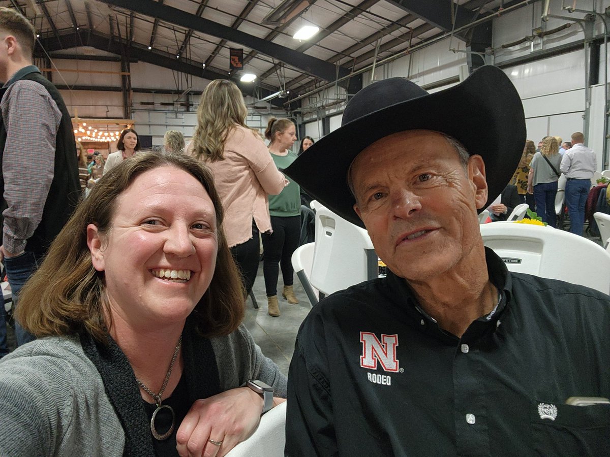 Love a good local event, but it gets even better when a Nebraska legend is at the Washington County Cattleman's banquet.  Thank you, Coach Cook for being here!